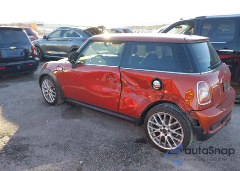 2011 Mini Cooper S z USA, uszkodzony, nr VIN WMWSV3C5XBTY23987